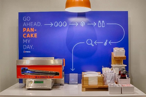 Holiday Inn Express Hotel & Suites Binghamton University-Vestal image 16